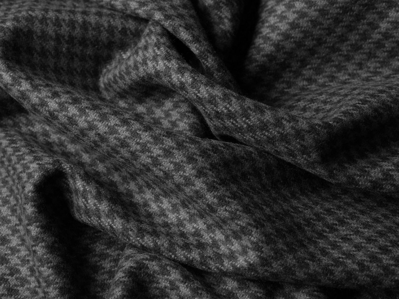 Bespoke Tailored Suits London UK Huntsman Savile Row